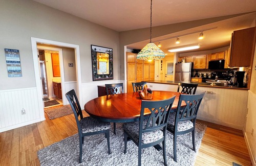 Empire Casa | Large house on beautiful lake, adjoins Sleeping Bear Dunes National Lakeshore