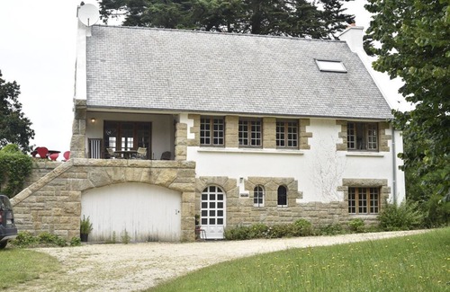 Penvenan Casa | GRAN CASA EN LA VISTA DE LA COSTA DE GRANITO ROSA Y MAR DE 200M