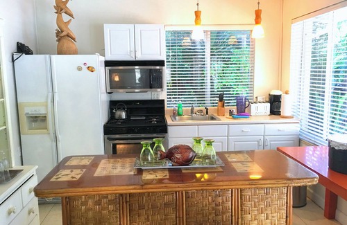 Key Largo Cabaña | Large House w/ FREE Sailboat, Kayaks, Snorkel and Fishing Gear