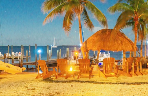 Key Largo Cabaña | Large House w/ FREE Sailboat, Kayaks, Snorkel and Fishing Gear
