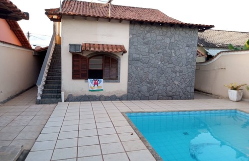 Araruama Casa | Large house, with huge pool in Araruama, close to Barbudos beach.