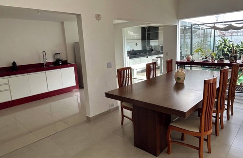Sao Paulo Casa | Large house with floor