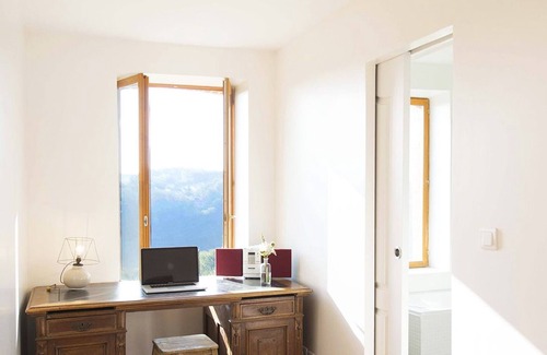 Badecon-le-Pin Cabaña | Gran Casa con terraza cerca del río en Berry
