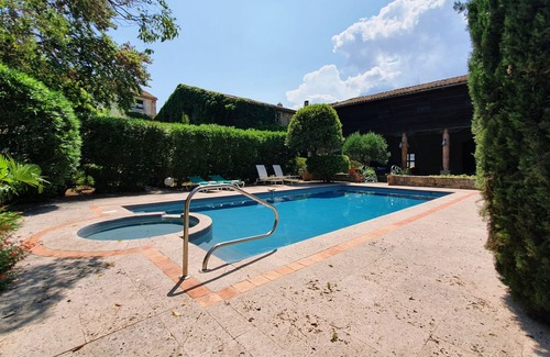 Luc-sur-Orbieu Casa | Large village house with privarepool and cosy area