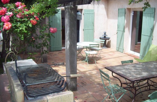 Bouc-Bel-Air Casa | Gran casa con jardín en una tranquila prox. Aix-en-Provence y el mar