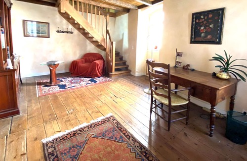 Angouleme Casa | Casa-Familiar-Baño en la habitacion