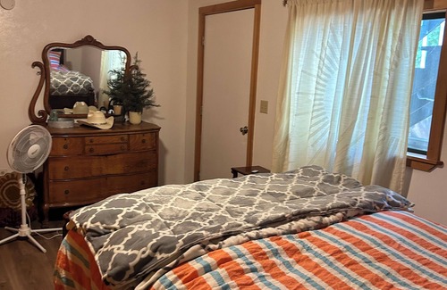 Plumas County Otro | large House with Private Indian Creek Access 37 acres to roam freely