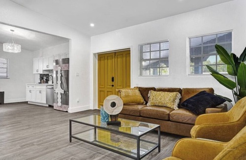 Ives Estates Casa | Large house with style and comfort.
