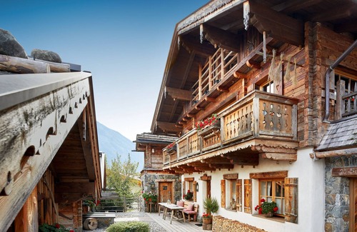 Hundsdorfl Chalet De Esquí | Almchalet grande, rústico 4 * para 10-12 personas