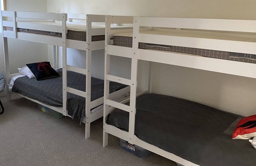 Twain Harte Cabina | Large indoor space+Close to skiing + Dog Friendly