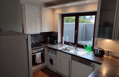 Lennep Casa | Large Lennep maisonette apartment in the countryside - centrally located