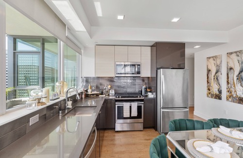 East Village Apartamento | Large Luxury Apartment in the heart of Downtown San Diego