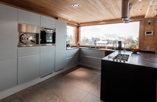 Flumet Chalet De Esquí | Chalet de lujo con sauna cerca de las pistas y el centro de Megève