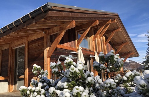 Flumet Chalet De Esquí | Chalet de lujo con sauna cerca de las pistas y el centro de Megève