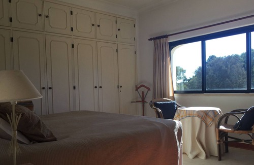 Penina Apartamento | Fantástico apartamento familiar con gran terraza privada, WiFi rápido, aire acondicionado. 5 minutos de la playa