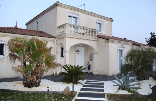 Saint-Jean-d'Illac Villa | Gran villa de lujo. 174m2 toda comodidad con piscina.