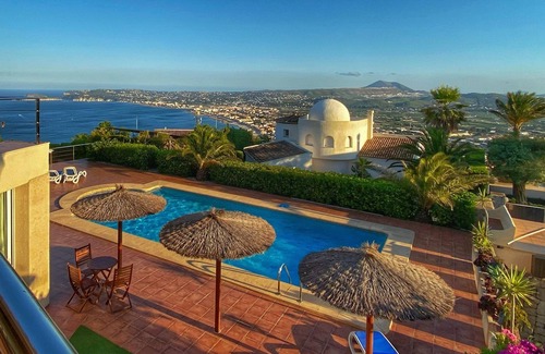 Aduanas Villa | villa lujosa con vistas al mar espectaculares para maximo 8 a 10 persones