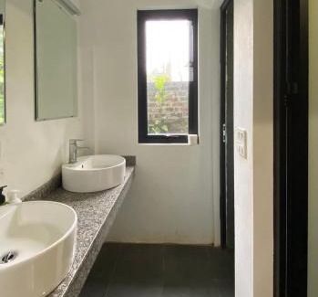 Ba Vi Apartamento | Large Mango Villa