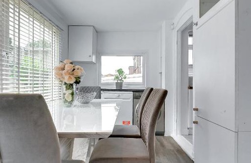 Gipsy Hill Casa | Modern Large 3 Bedrooms House Private Parking London Norwood