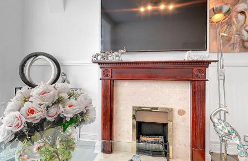 Gipsy Hill Casa | Modern Large 3 Bedrooms House Private Parking London Norwood