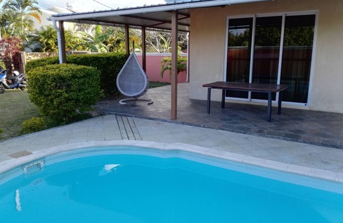 Roches Noires Casa | Gran casa moderna de 3 dormitorios y 3 baños sin aire acondicionado cerca de Azuri
