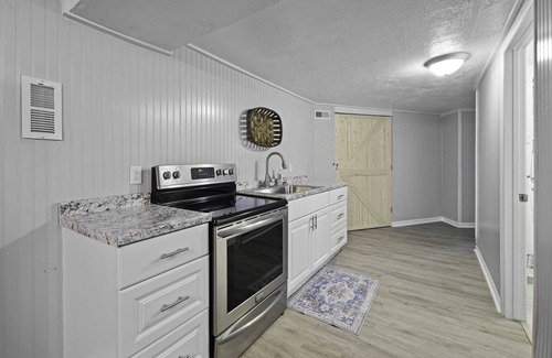 Tremonton Casa | Large Modern Traditional Home | The Yard by Stay