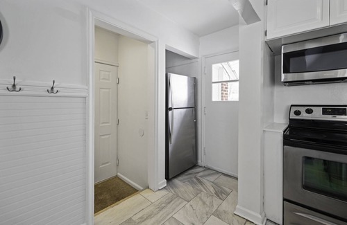 Tremonton Casa | Large Modern Traditional Home | The Yard by Stay