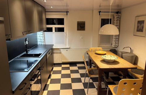 Stolberg Casa | casa de madera grande, recientemente renovado, con garaje, se admiten animales