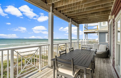 Cape San Blas Casa | Large North Cape pet friendly gulf front home w/elevator, pool!