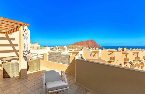 Granadilla de Abona Apartamento | Apartamento grande con vista al mar! La Tejita El Medano