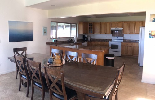 Laie Casa | Gran casa frente al mar en una playa secreta con amplio patio y vistas increíbles