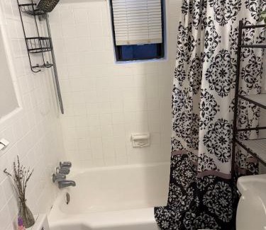 Foxhall Village Apartamento | Large one bedroom apartment