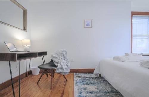Downtown Casa | Large, pet-friendly, downtown