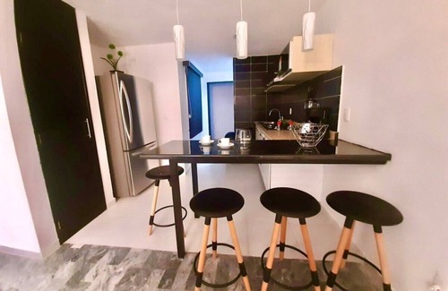 Zapopan Apartamento | PH Grande, Piso Completo 100% Remodelado Zona Expo