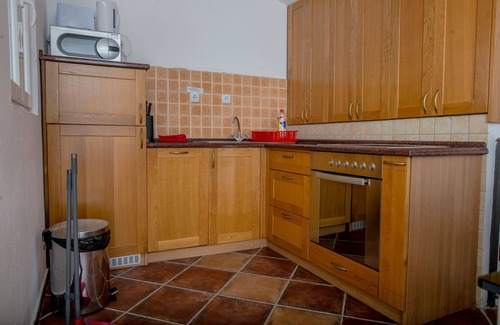 Mrcevac Apartamento | Gran piscina, terrazas, vistas al mar y a la montaña, mar 2 kms, ideal para familias
