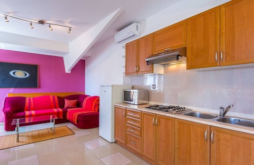 Valtura Apartamento | Gran piscina, WiFi, observatorio, cancha de voleibol y tenis de mesa