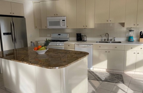Rosendal Condominio | Large Private Condo Near the Beach