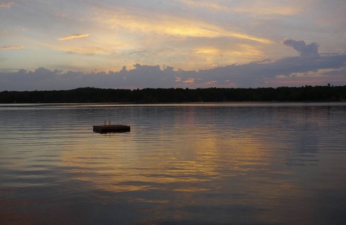 Drummond-North Elmsley Casa | Casa de verano de gran herencia privada en el lago Mississippi