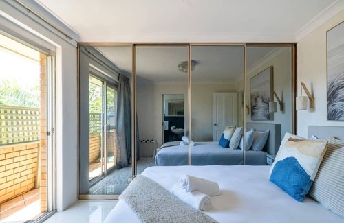Dee Why Apartamento | Large Private North Facing Terrace & BBQ