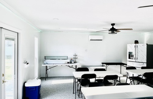 Bayshore Gardens Casa | Large Private Property Units 1 with Event Room