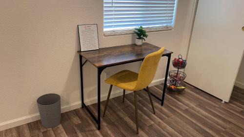 West Sacramento Casa | Large Private Room near Downtown Sac & Airport