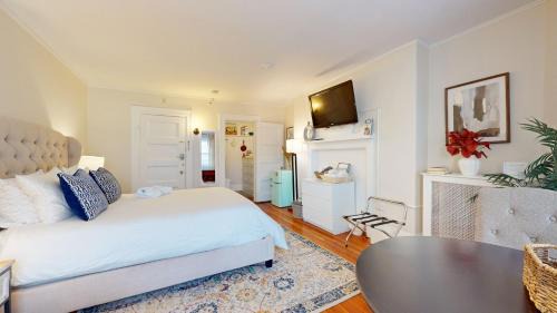 Longwood Apartamento | Large Private Room, Walk To Fenway, Bu, Hospitals
