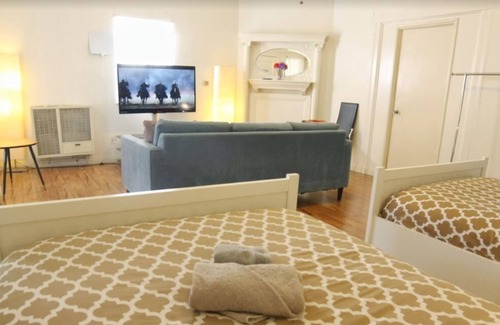 Pico-Union Casa | Amplia habitación privada espaciosa en KoreaTown