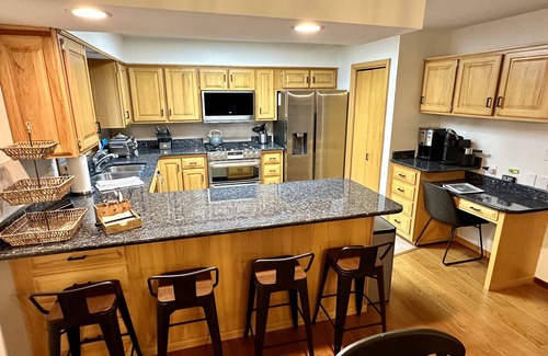 Pelican Rapids Casa | Large & quiet Pelican Lake - Game Room, Sauna, Great Views, Boat & Jet Ski Lifts