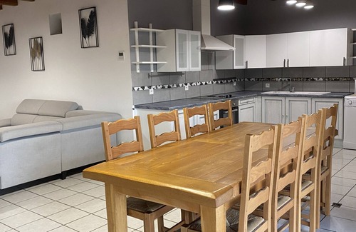 Auzon Communaute Casa | Large recent house with view