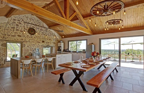 Sail-les-Bains Cabaña | Gran casa renovada con piscina climatizada, sala de juegos, para 14 personas en Sail-les-Bains