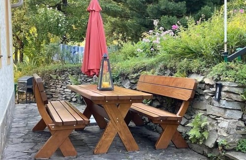 Irnfritz Apartamento | Large, renovated vacation home with forest, meadows and water in the surrounding area