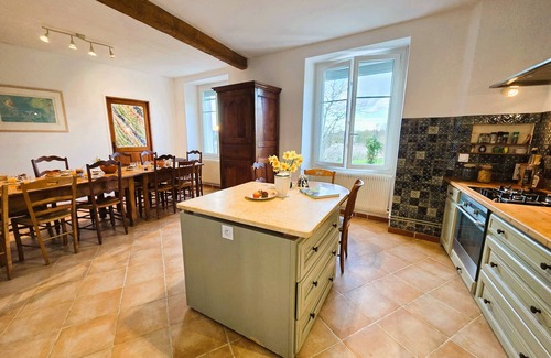 Touvre Casa | Casa-Baño con bañera-Vista al rio