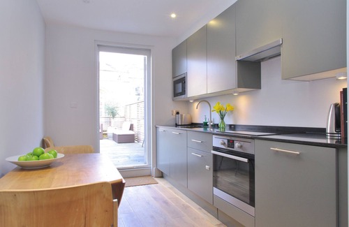 Barbican Apartamento | Large Roof Terrace & King Bed In Clerkenwell