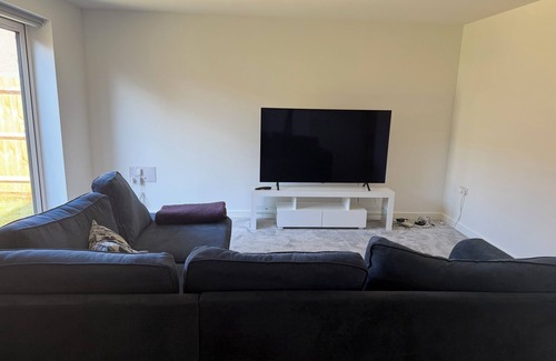 Iwade Casa | Large Room, 10 Min to Station